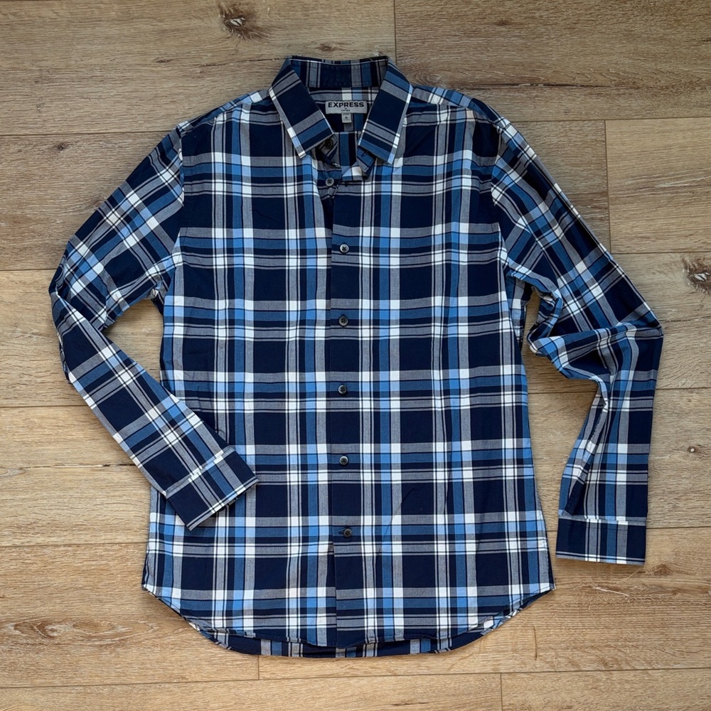 Lacoste Men's Navy and White Checkered Shirt